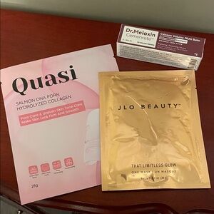 JLO Mask, Pink Collagen Skincare Mask, Dr. Melaxin Cemenrete! All three mix itup